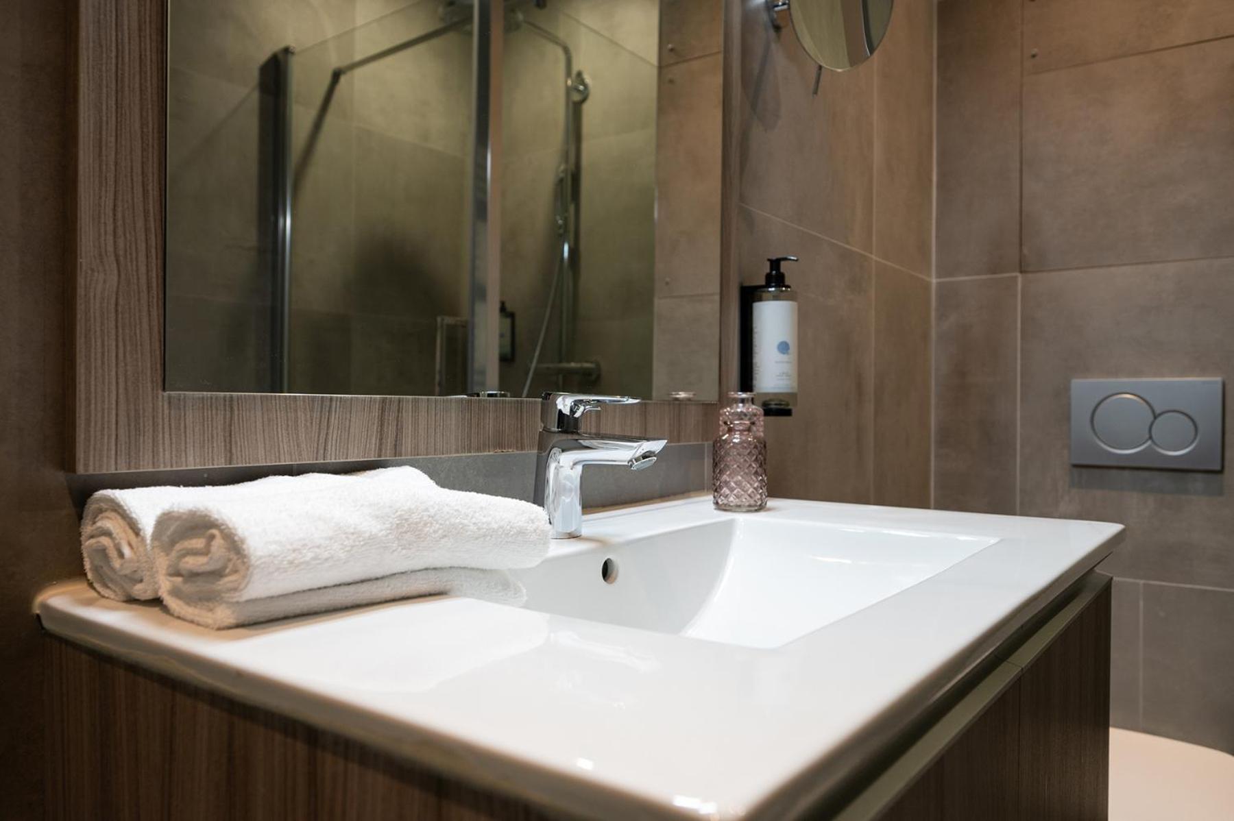 Nemea Appart Hotel Paris Levallois Екстер'єр фото